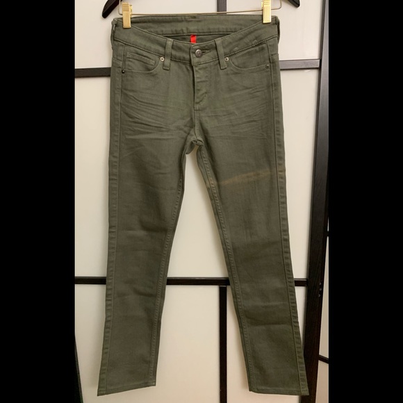 Uniglo UJ Jeans - Size W24 X L33 - Picture 1 of 4